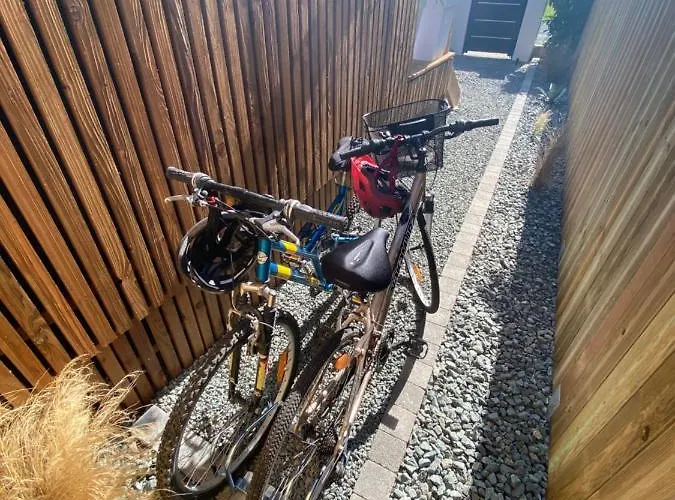 Tiny Et Jacuzzi Charente Maritime * Plassay